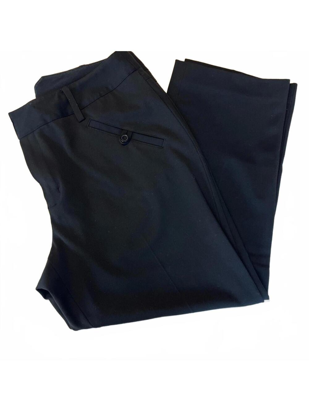 Nine West Black Capri pants